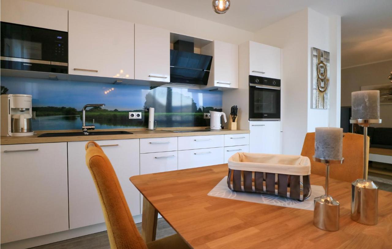 2 Bedroom Cozy Apartment In Rechlin Bagian luar foto